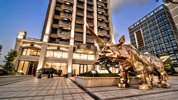 Shih Li-Jen King Kong Rhino